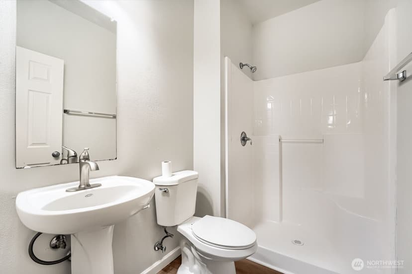 Property photo for 3526 181st Street E, Tacoma photo 18