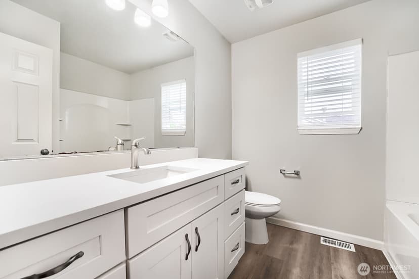 Property photo for 3526 181st Street E, Tacoma photo 17