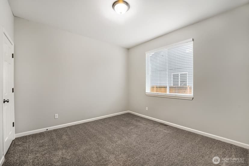 Property photo for 3526 181st Street E, Tacoma photo 15