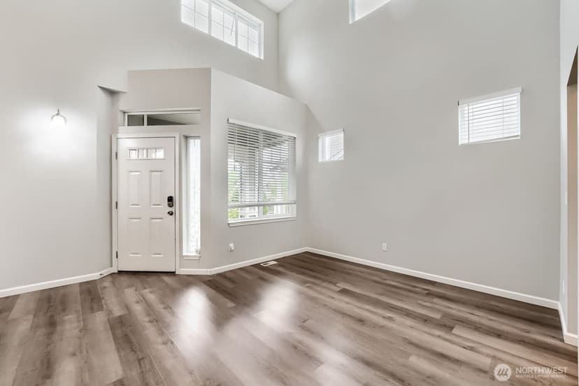 Property photo for 3526 181st Street E, Tacoma photo 6