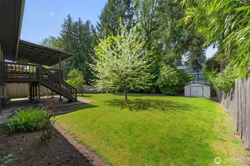 Property photo for 13321 28th Avenue NE, Seattle photo 20