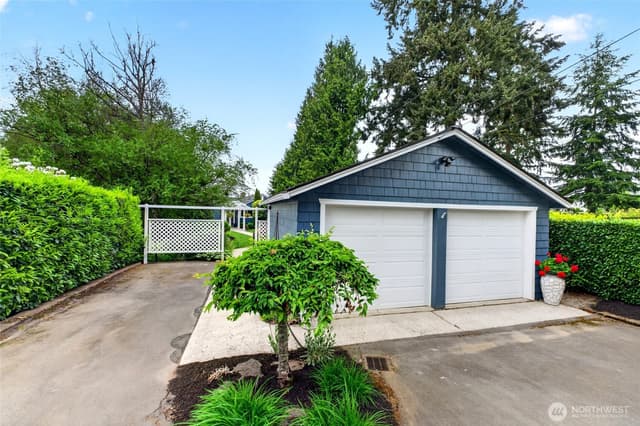 Property photo for 3140 SW 302nd Place, Federal Way photo 2