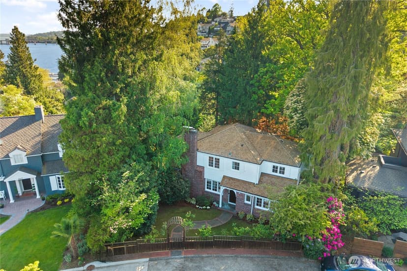 Property photo for 5125 NE Latimer Place, Seattle photo 30