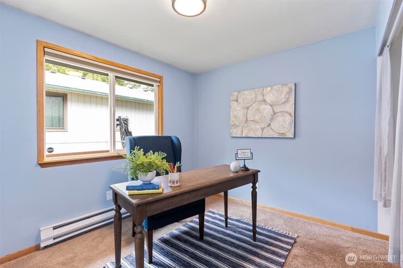Property photo for 812 California Avenue SE, Port Orchard photo 18