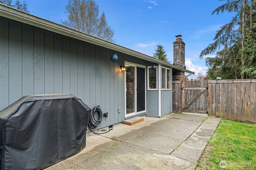 Property photo for 812 California Avenue SE, Port Orchard photo 20