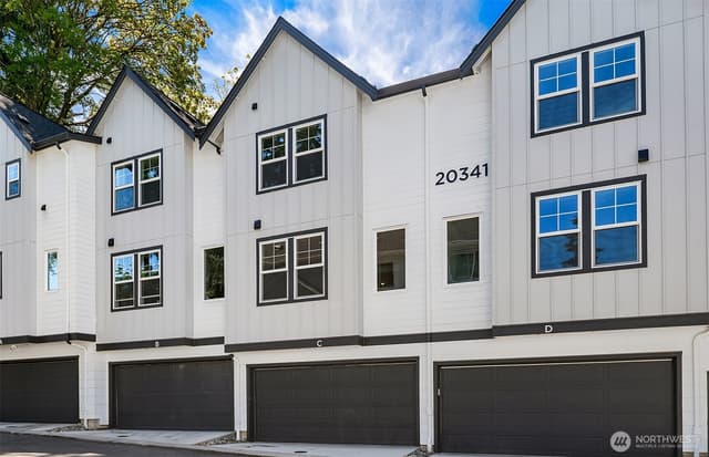 Property photo for 20341 90th Drive NE #C, Bothell photo 2