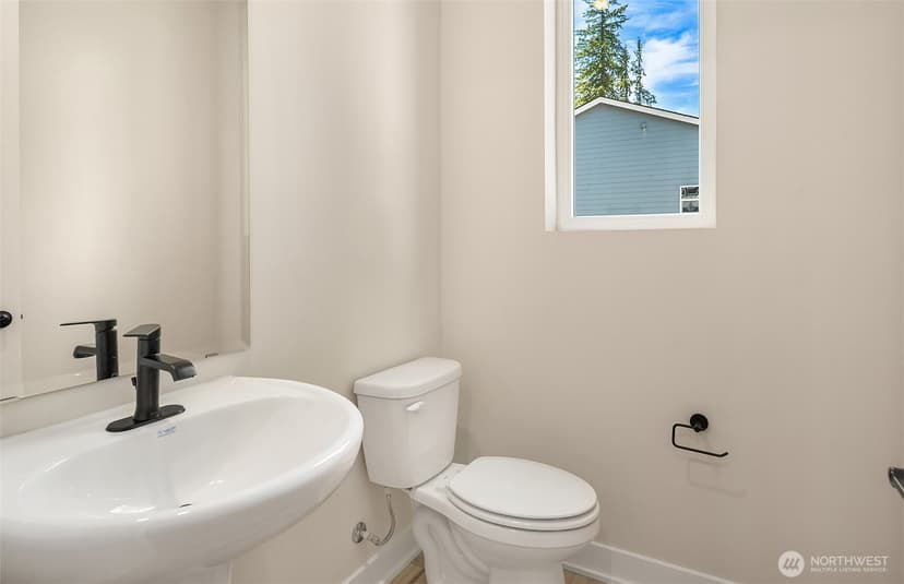 Property photo for 20341 90th Drive NE #C, Bothell photo 13