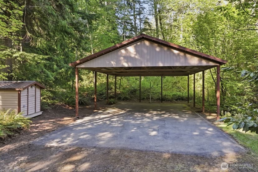 Property photo for 19816 233rd Avenue NE, Woodinville photo 35