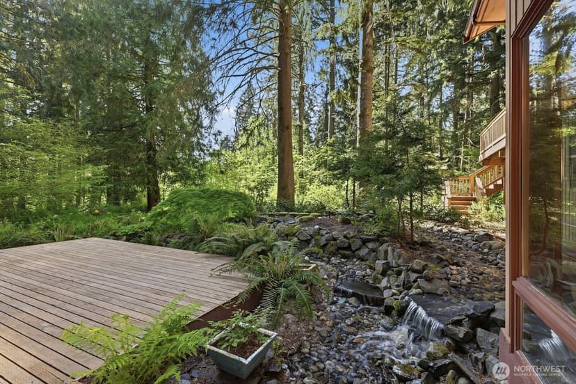 Property photo for 19816 233rd Avenue NE, Woodinville photo 32