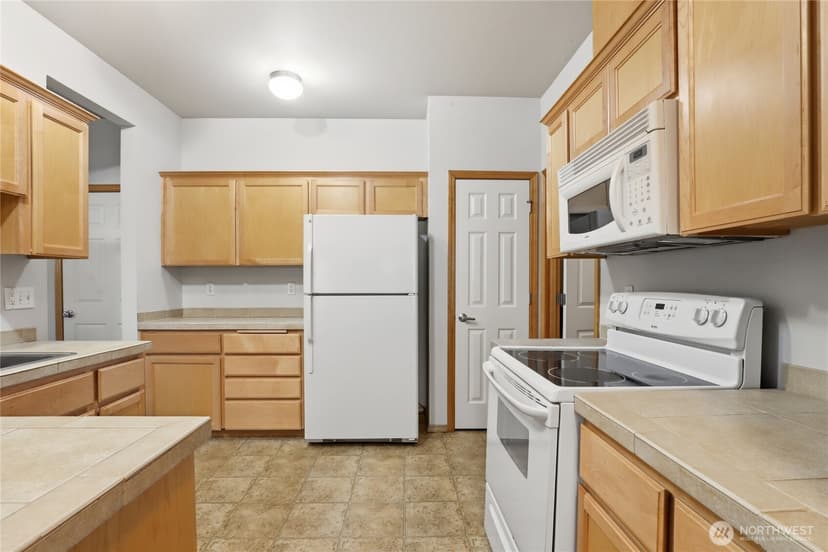 Property photo for 8017 Custer Road SW #A1, Lakewood photo 14