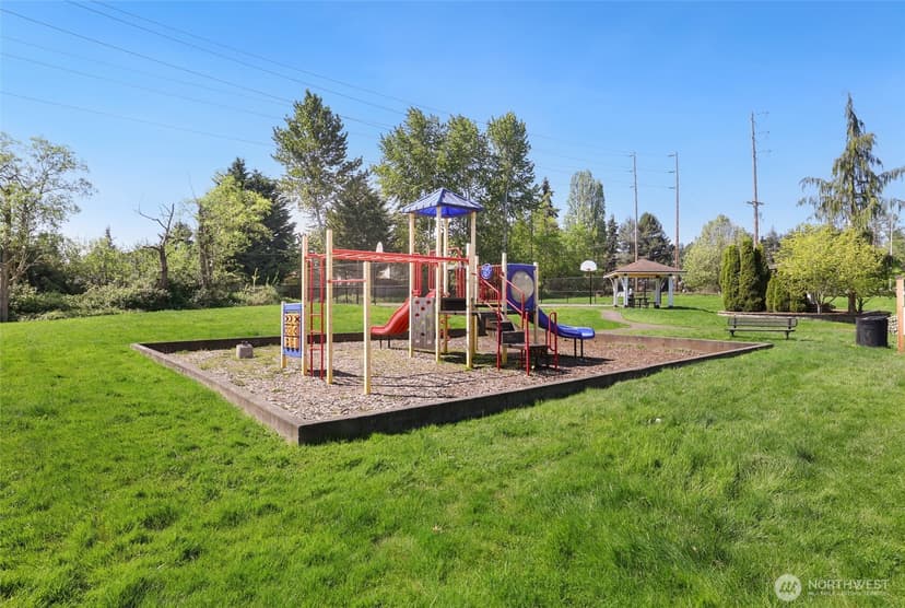Property photo for 34516 16th Avenue SW, Federal Way photo 35