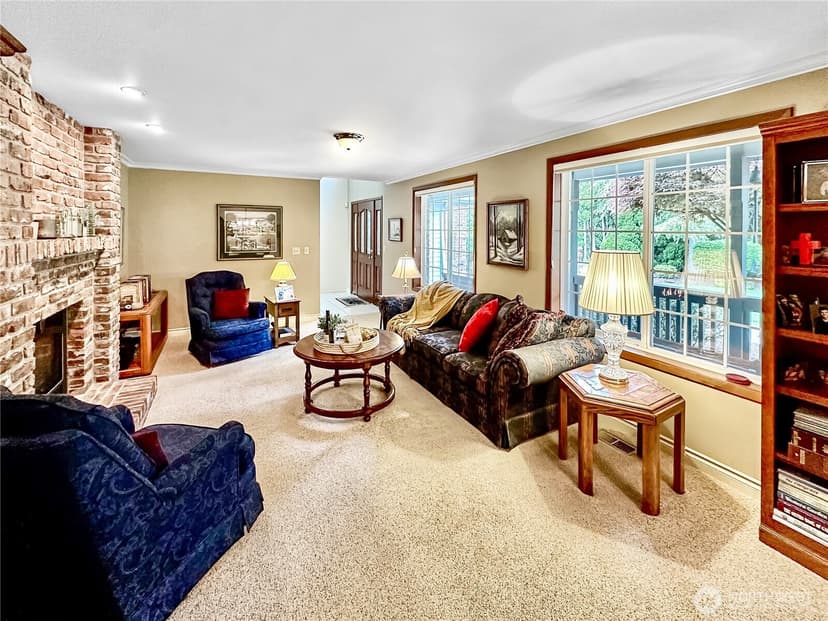 Property photo for 15210 106th Street E, Puyallup photo 10