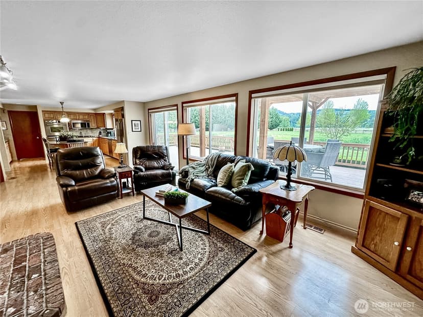 Property photo for 15210 106th Street E, Puyallup photo 14