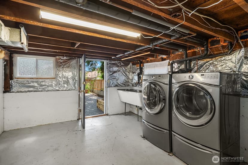 Property photo for 715 N 72nd Street, Seattle photo 21