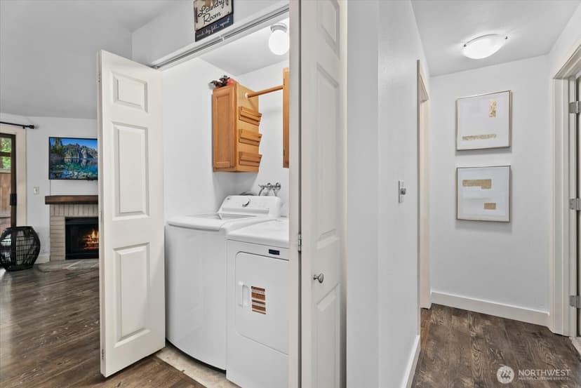 Property photo for 12221 100th Avenue NE #B102, Kirkland photo 14