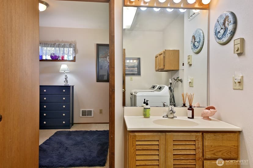 Property photo for 3837 Driftwood Drive, Clinton photo 32