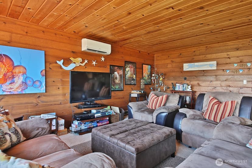 Property photo for 3837 Driftwood Drive, Clinton photo 8