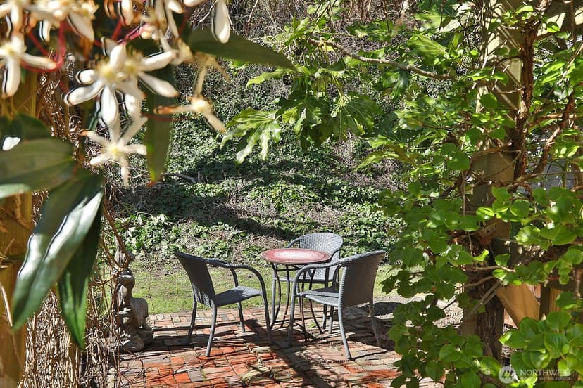 Property photo for 3837 Driftwood Drive, Clinton photo 3