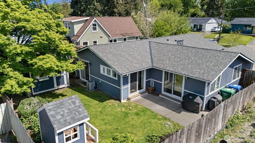 Property photo for 4129 19th Avenue SW, Seattle photo 31