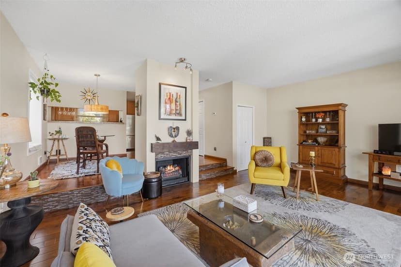 Property photo for 22711 Lakeview Drive #C6, Mountlake Terrace photo 4