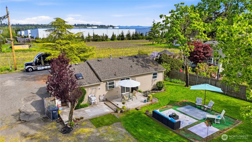 Property photo for 2016 E 63rd Avenue, Fife photo 16