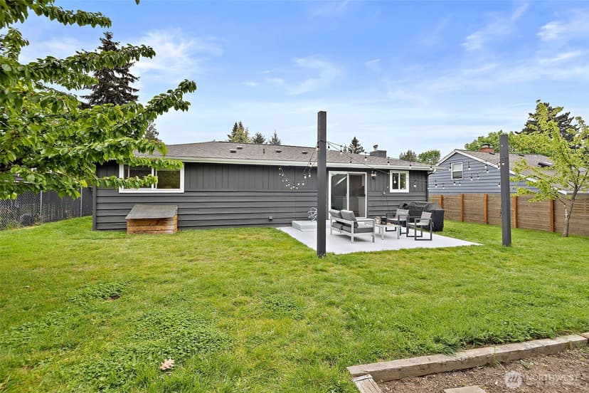 Property photo for 11303 14th Avenue SW, Seattle photo 26