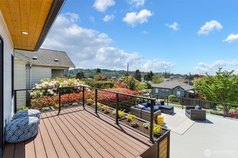 Property photo for 6008 34th Avenue NW, Seattle photo 9
