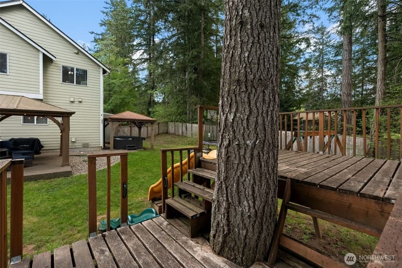 Property photo for 13914 101st Avenue Ct NW, Gig Harbor photo 11