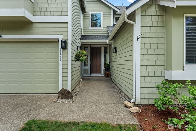 Property photo for 13914 101st Avenue Ct NW, Gig Harbor photo 3