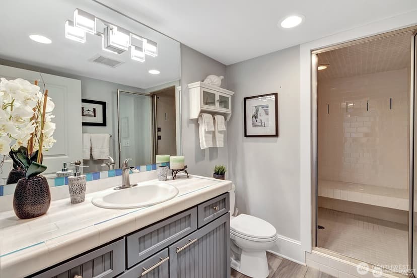 Property photo for 10616 Rainier Ave S, Seattle photo 35