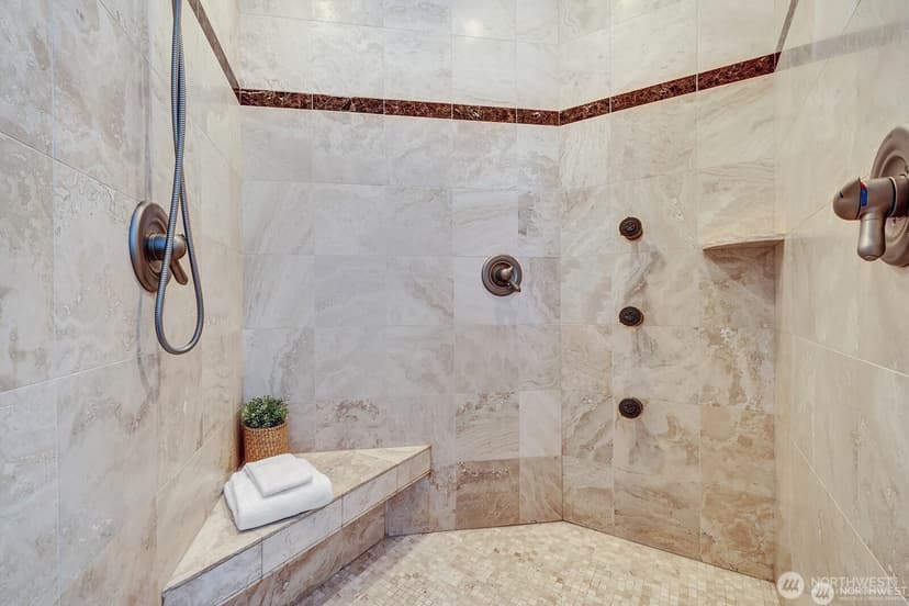 Property photo for 10616 Rainier Ave S, Seattle photo 15