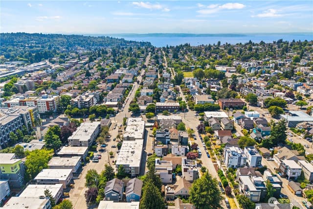 Property photo for 2227 NW 60TH Street #B, Seattle photo 3