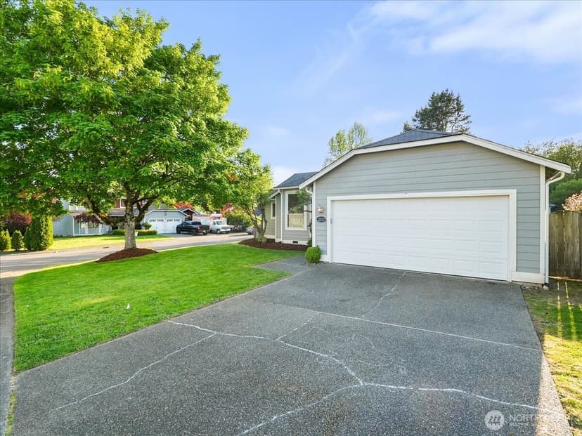 Property photo for 28123 230 Avenue SE, Maple Valley photo 35