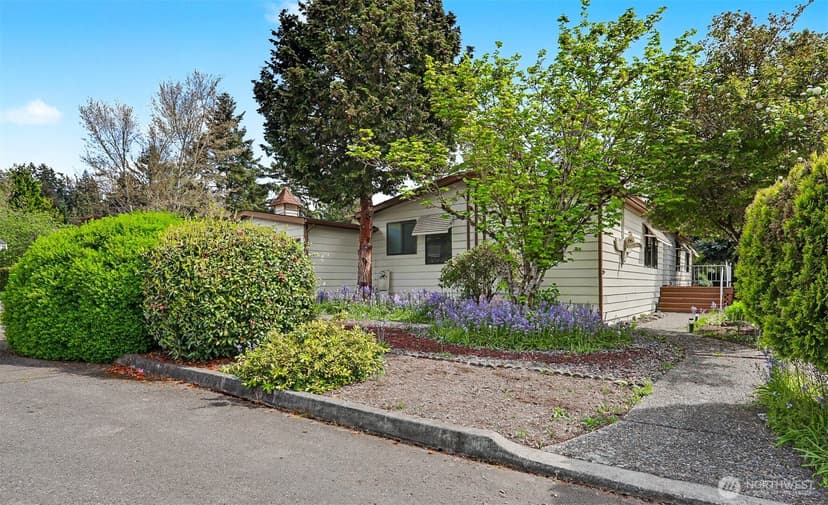 Property photo for 23809 Lake Drive E, Bothell photo 2