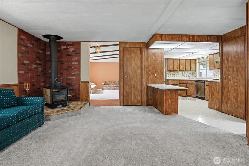 Property photo for 23809 Lake Drive E, Bothell photo 6