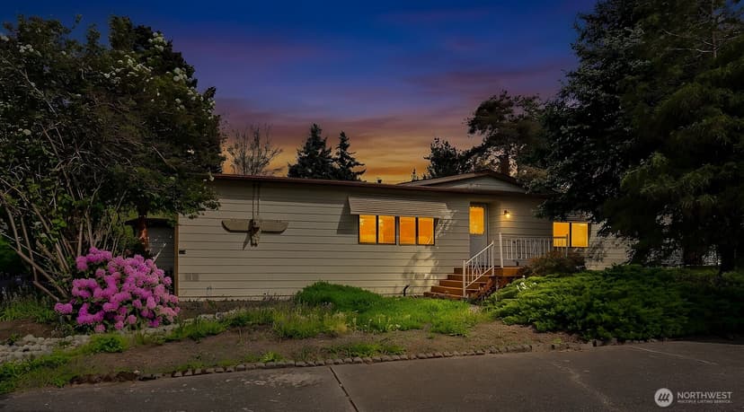 Property photo for 23809 Lake Drive E, Bothell photo 38