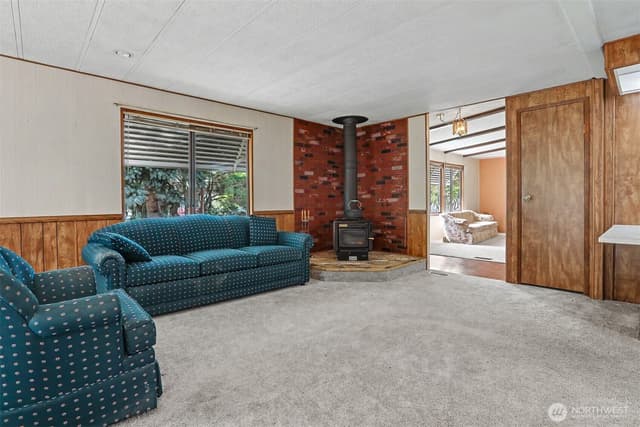 Property photo for 23809 Lake Drive E, Bothell photo 5