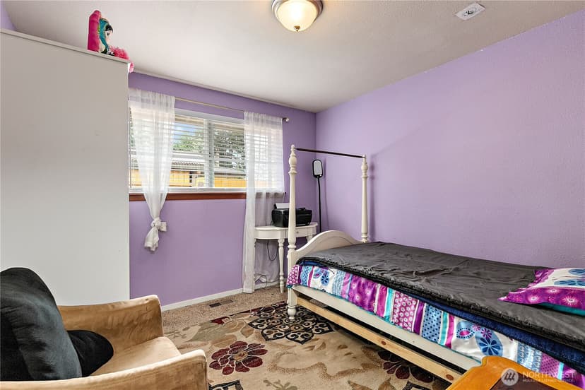 Property photo for 15902 Woodland Avenue E, Puyallup photo 12