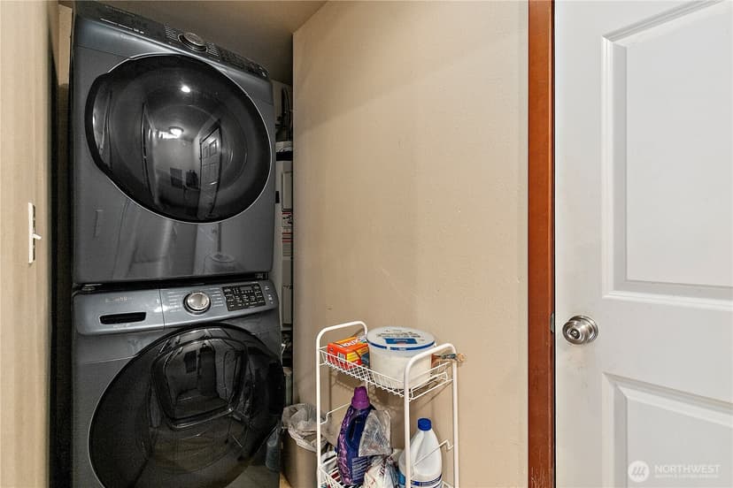 Property photo for 15902 Woodland Avenue E, Puyallup photo 15