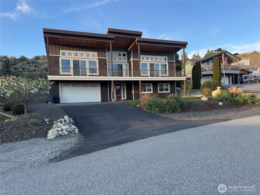 Property photo for 402 Butte Rd., Chelan