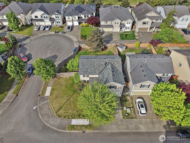 Property photo for 24216 237th Way SE, Maple Valley photo 2