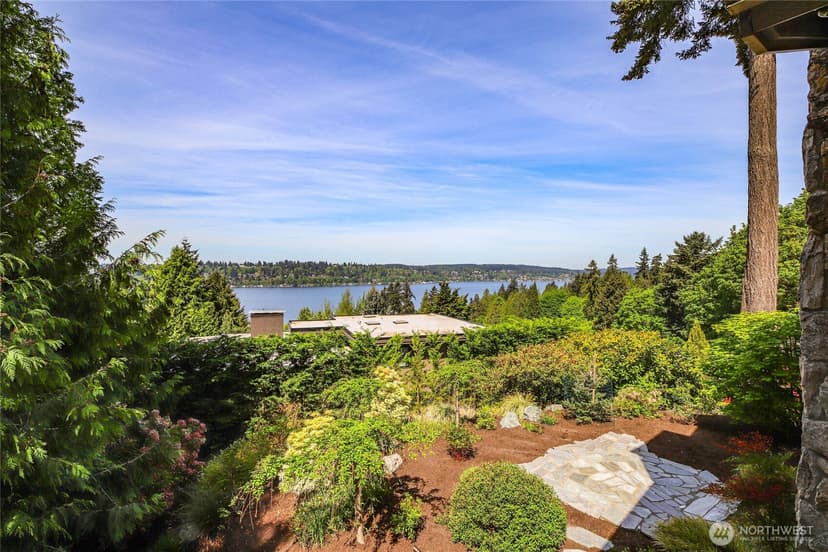 Property photo for 13463 64th Terrace NE, Kirkland photo 31