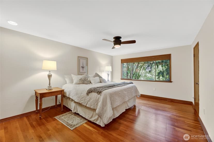Property photo for 13463 64th Terrace NE, Kirkland photo 21