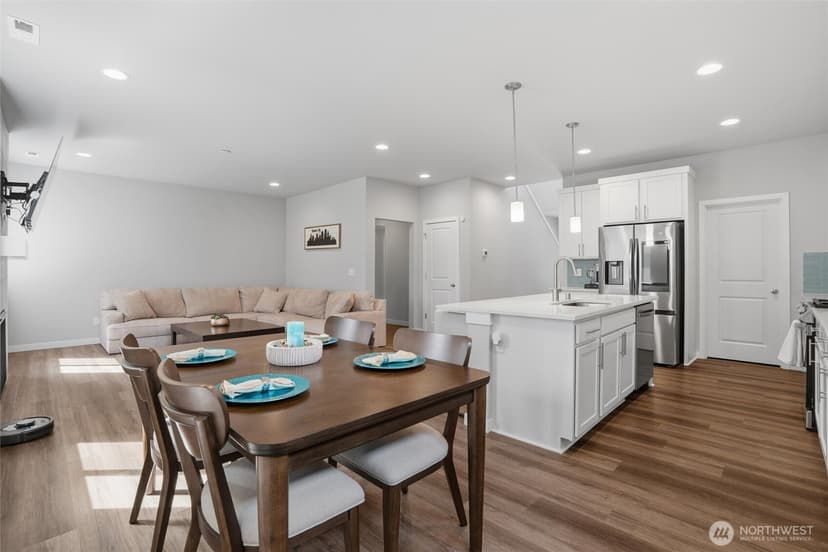 Property photo for 10314 113th Street Ct SW, Lakewood photo 12