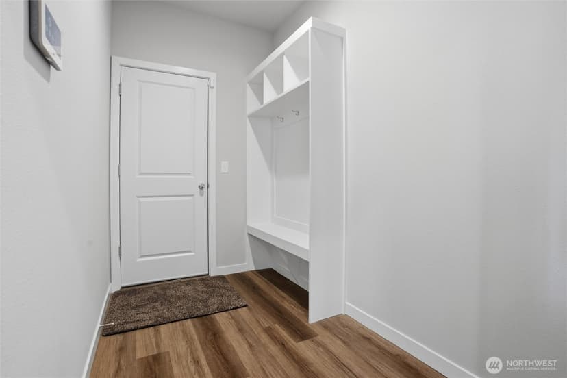 Property photo for 10314 113th Street Ct SW, Lakewood photo 15