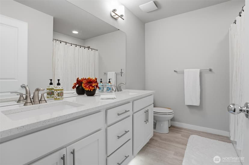 Property photo for 10314 113th Street Ct SW, Lakewood photo 23
