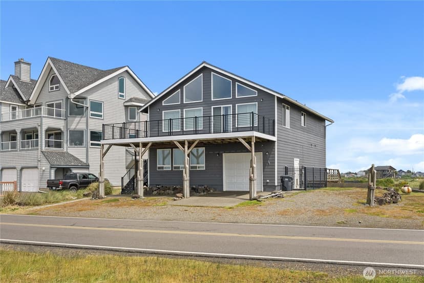 Property photo for 1593 E Ocean Shores Boulevard SW, Ocean Shores photo 4