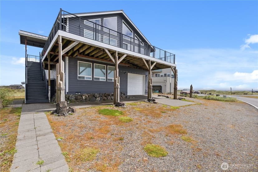 Property photo for 1593 E Ocean Shores Boulevard SW, Ocean Shores photo 5