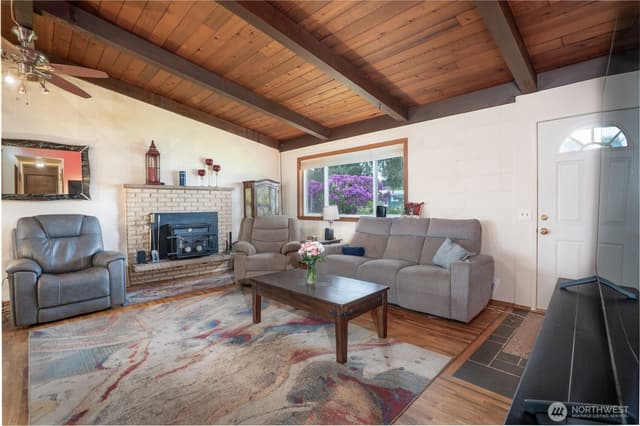 Property photo for 2132 Firland Drive, Puyallup photo 4