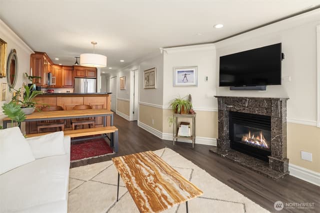 Property photo for 311 E Republican Street #201, Seattle photo 5